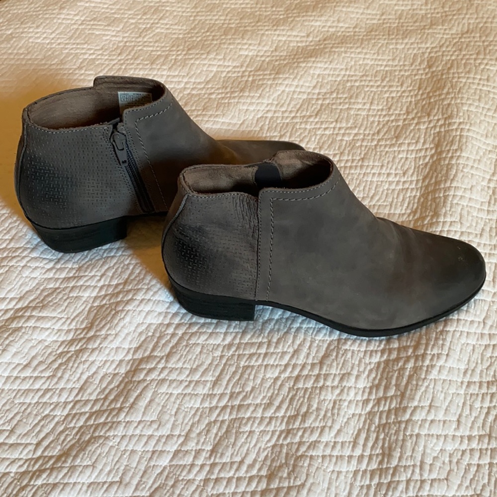 Rockport Gray Leather Women’s Booties, Sz 6